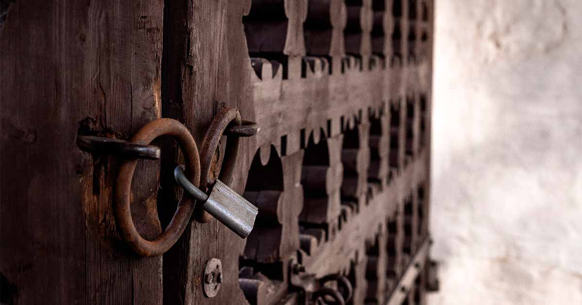 Il mistero delle 4 porte sigillate mai aperte-Video